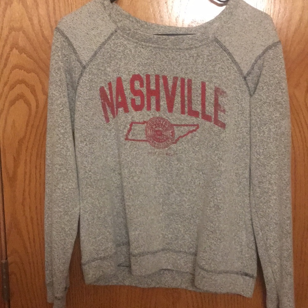Sweatshirt